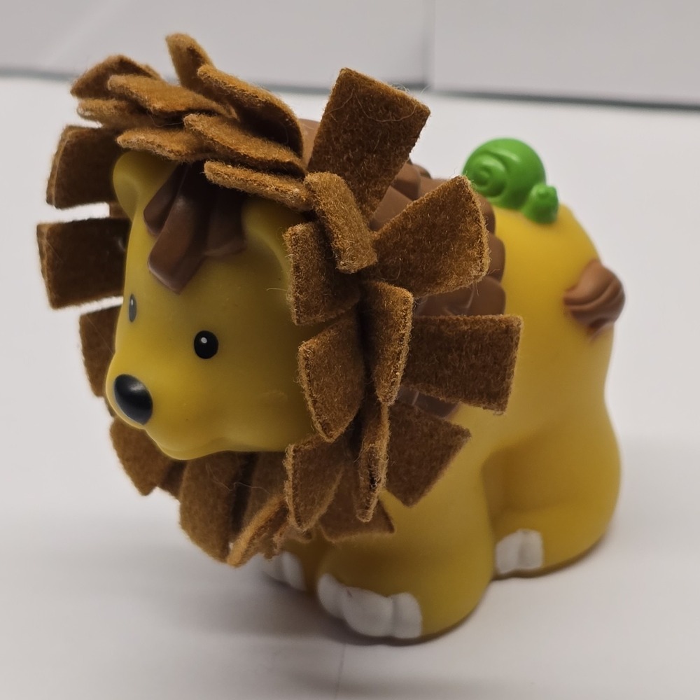 FP Little People‎ Amazing Animal Circus (Touch/Feel) 2005 Brown Mane Lion